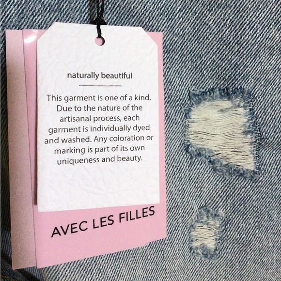 Avec Les Filles Destructed Cutoff Short - Picture 11 of 11